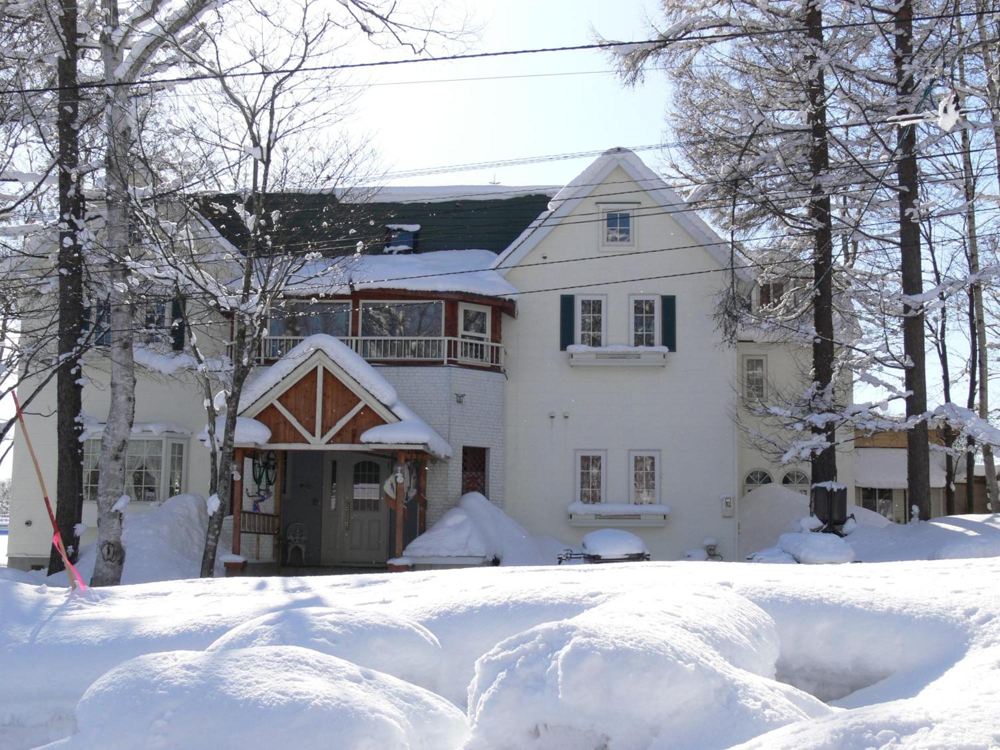 倶知安町 ペンションロコモーション Bed & Breakfast エクステリア 写真
